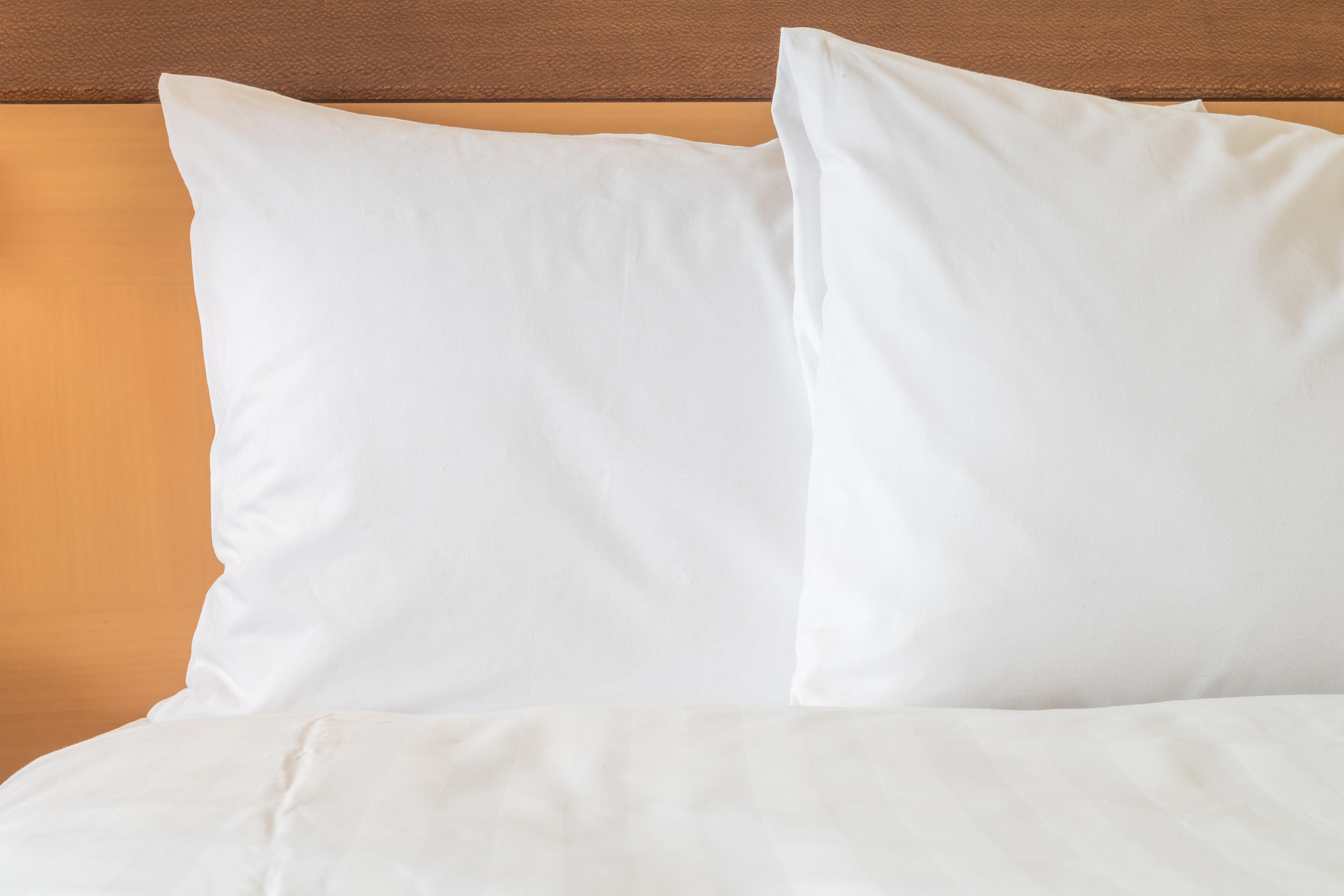 Holiday Inn Express & Suites North Топика Экстерьер фото